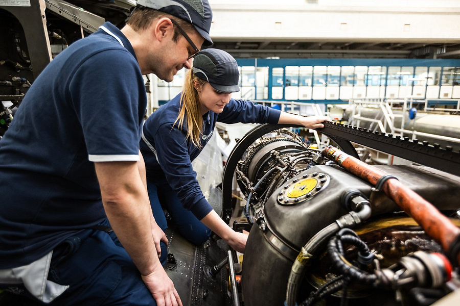 Preparing For A Successful Career Through Aviation Mechanic Schools