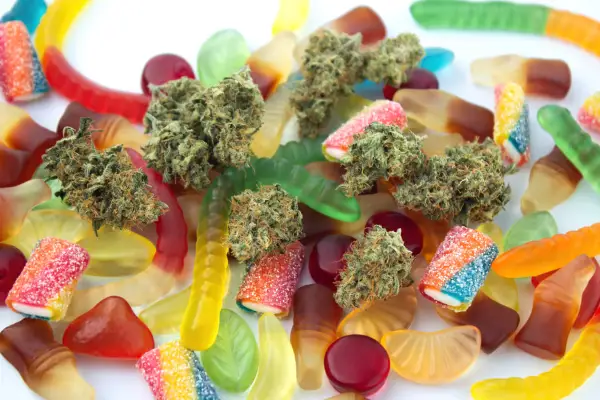 THC gummies